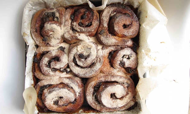 Lily Vanilli's chelsea buns